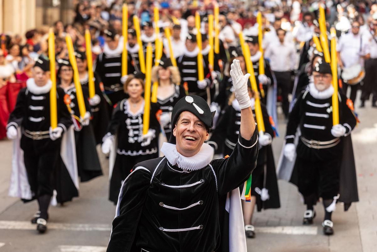 Las mejores imágenes de la triunfal Entrada Cristiana de Elda