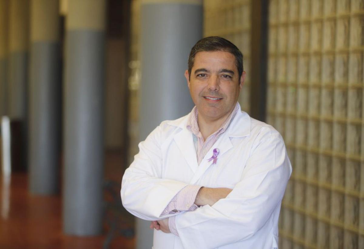 José Manuel Rumbao es también jefe de Pediatría del hospital Reina Sofía.