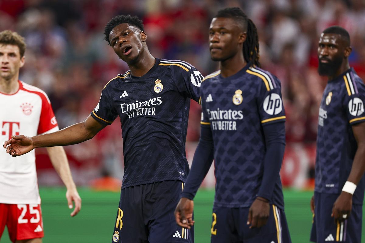 Aurelien Tchouameni y Eduardo Camavinga, jugadores del Real Madrid,