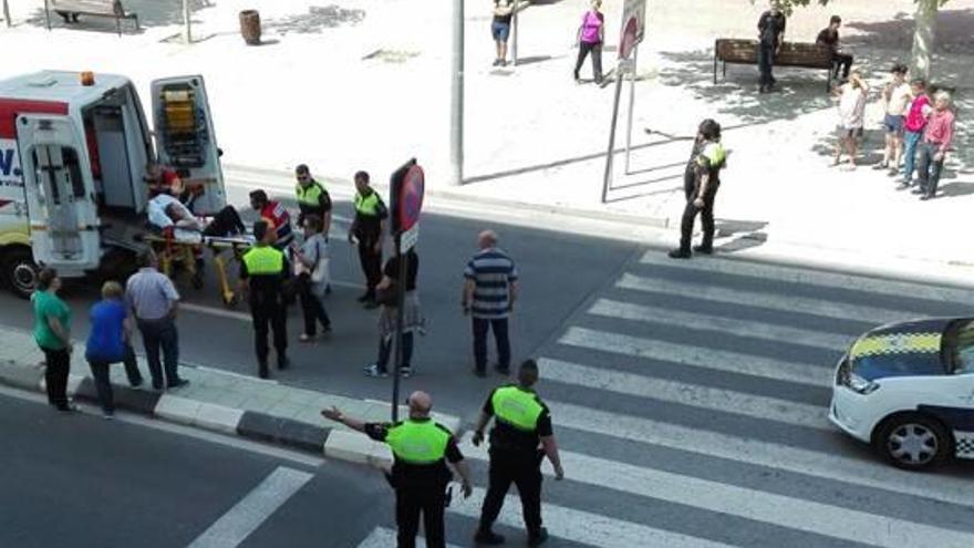 Atropellada una joven en Elda cuando cruzaba por un paso de peatones