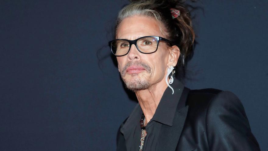 Aerosmith cancela otra parte de su gira al recaer Steven Tyler en las drogas