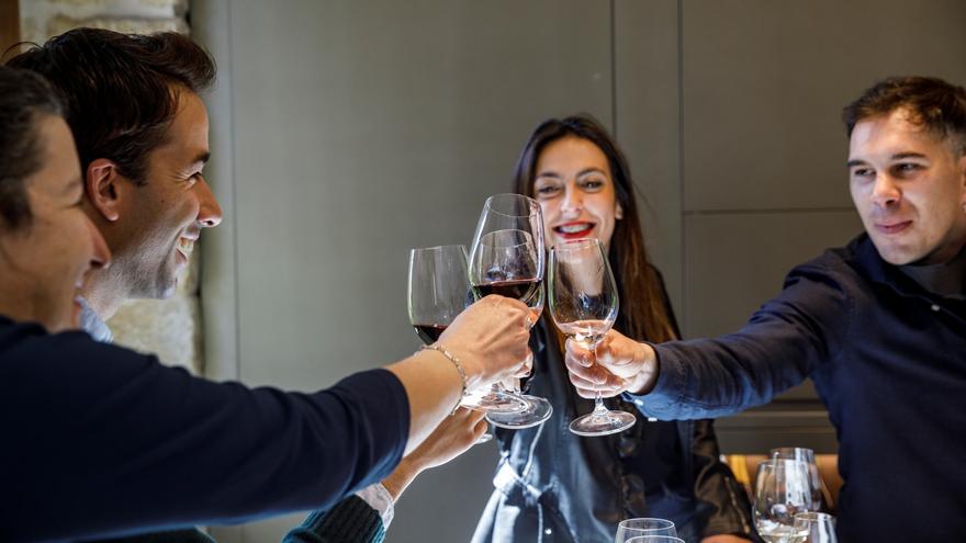 Extremadura consolida su hegemonía vinícola con sus bodegas estrella en la Guía Gourmets 2026