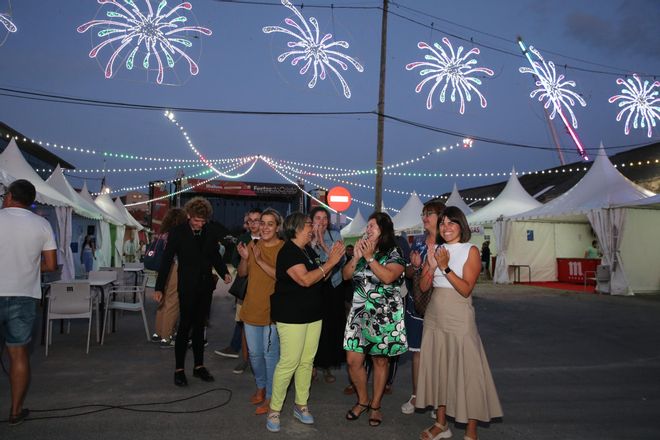 El encendido de las luces de las Festas do Cristo de Cangas