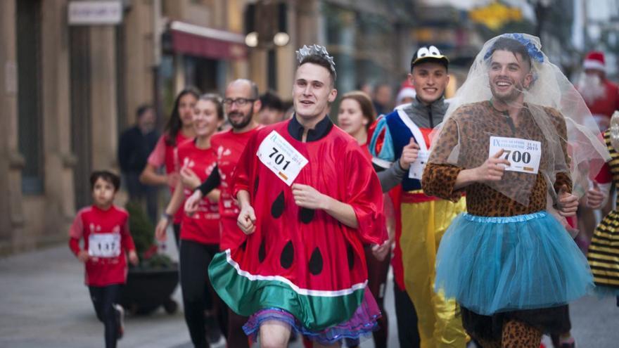 La San Silvestre se caracteriza por un ambiente festivo y de buen humor. | // BERNABÉ/CRIS M.V.
