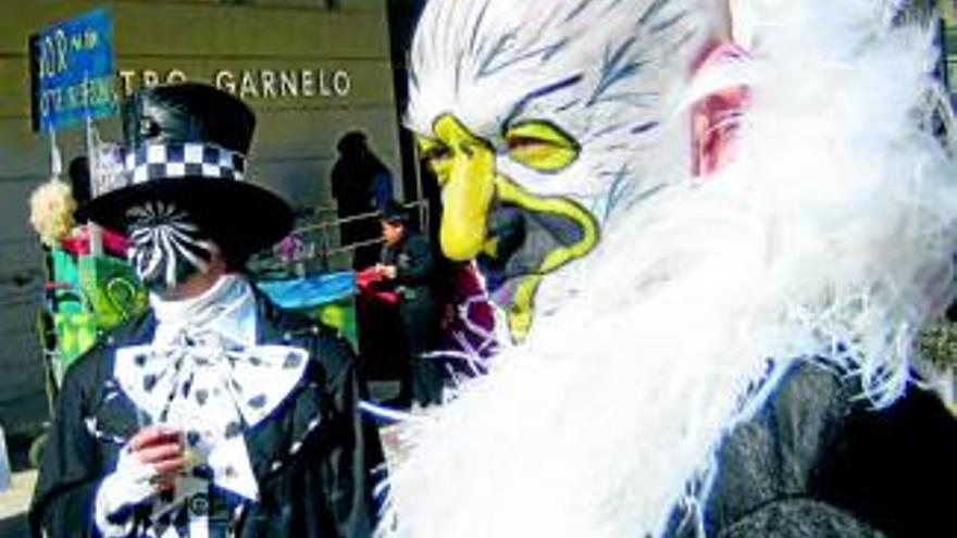 El Carnaval de Montilla renace con un ambiente desenfadado y divertido