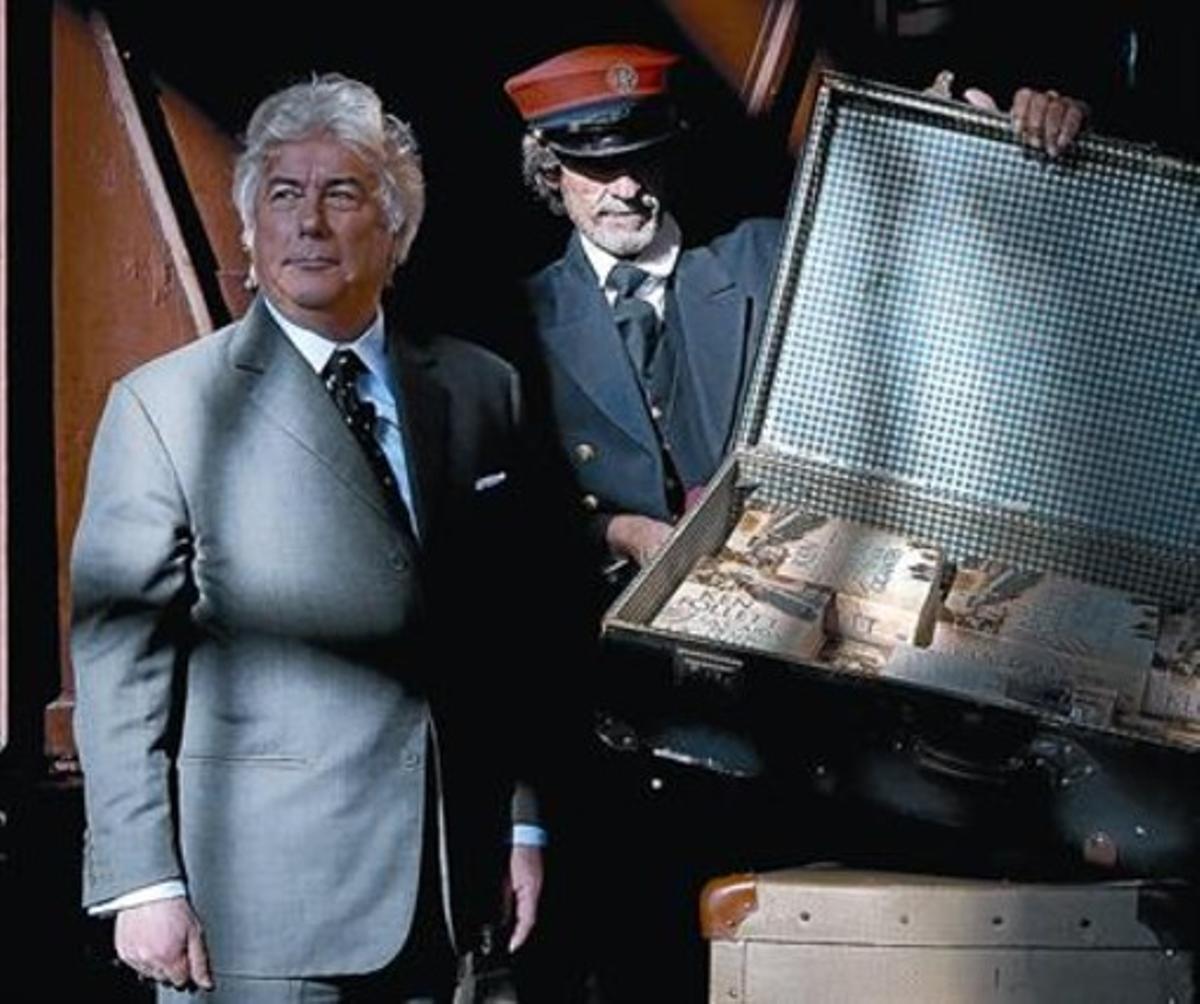 Ken Follett, ahir, al Museu del Ferrocarril de Madrid.