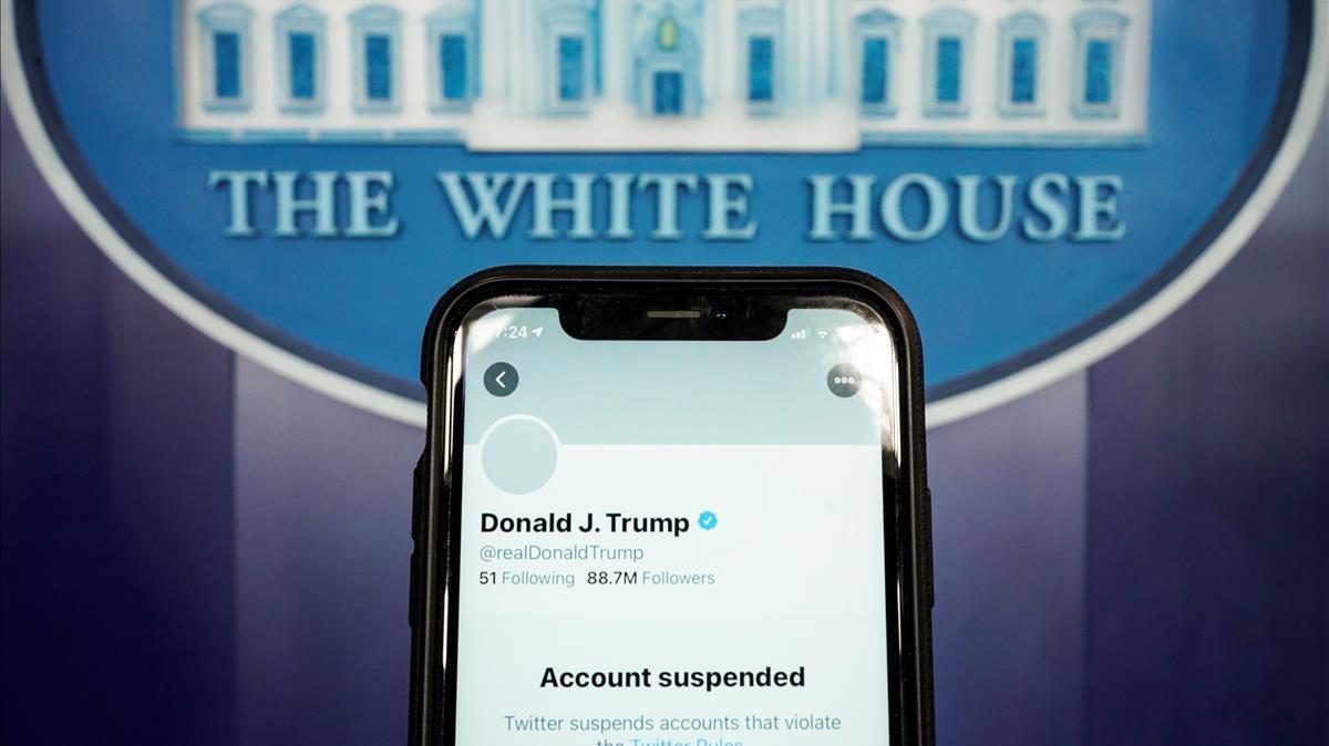 Captura de la cuenta de Twitter de Trump suspendida. Captura de la cuenta de Twitter de Trump suspendida.