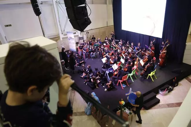 Catrocentas familias celebran os 25 anos de Dano Cerebral Santiago