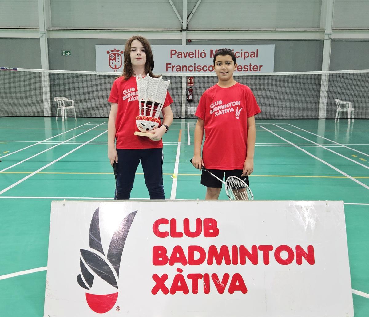Deportistas del CB Xàtiva en la jornada benjamín en Xàtiva.