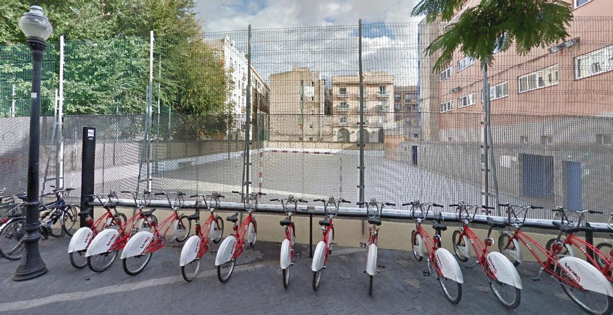 Pista municipal de Drassanes que se convertirá en un polideportivo cubierto