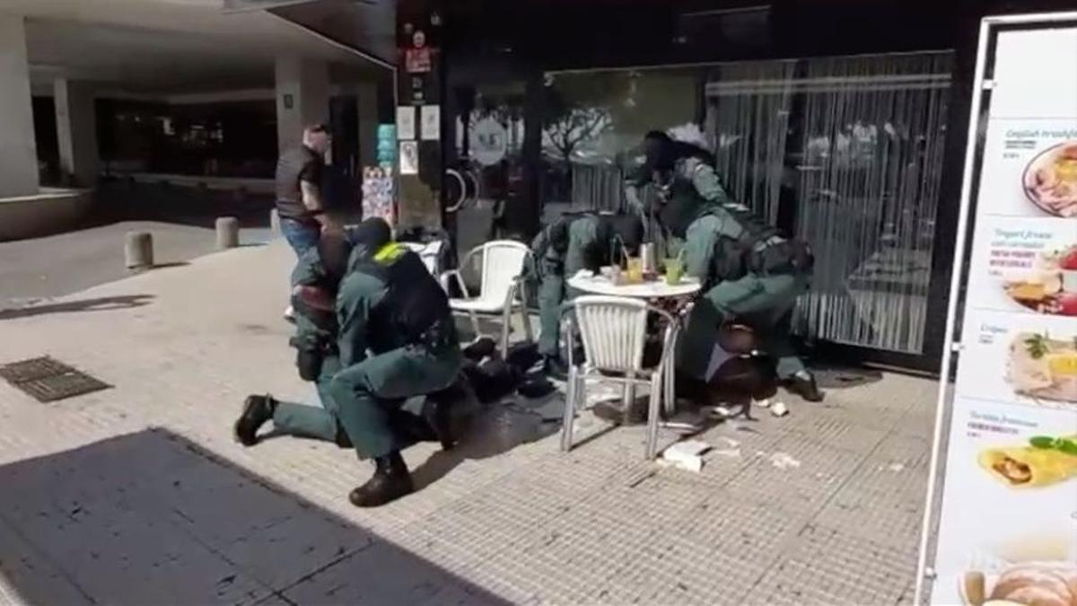 Así actúa la Unidad de Seguridad Ciudadana de la Guardia Civil en Palma de Mallorca.