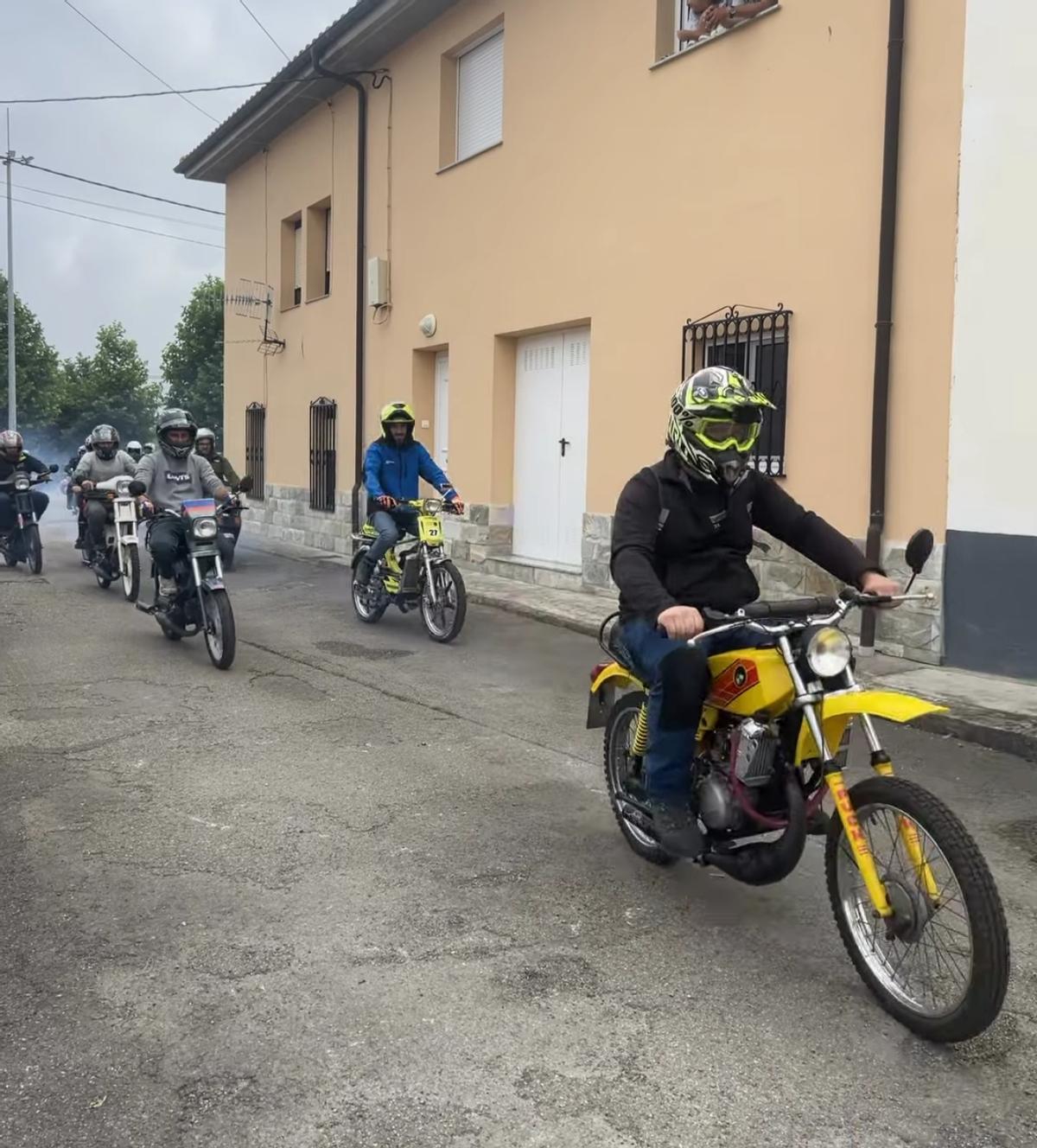 La ruta a caballo y las fiestas de La Mata, en imágenes