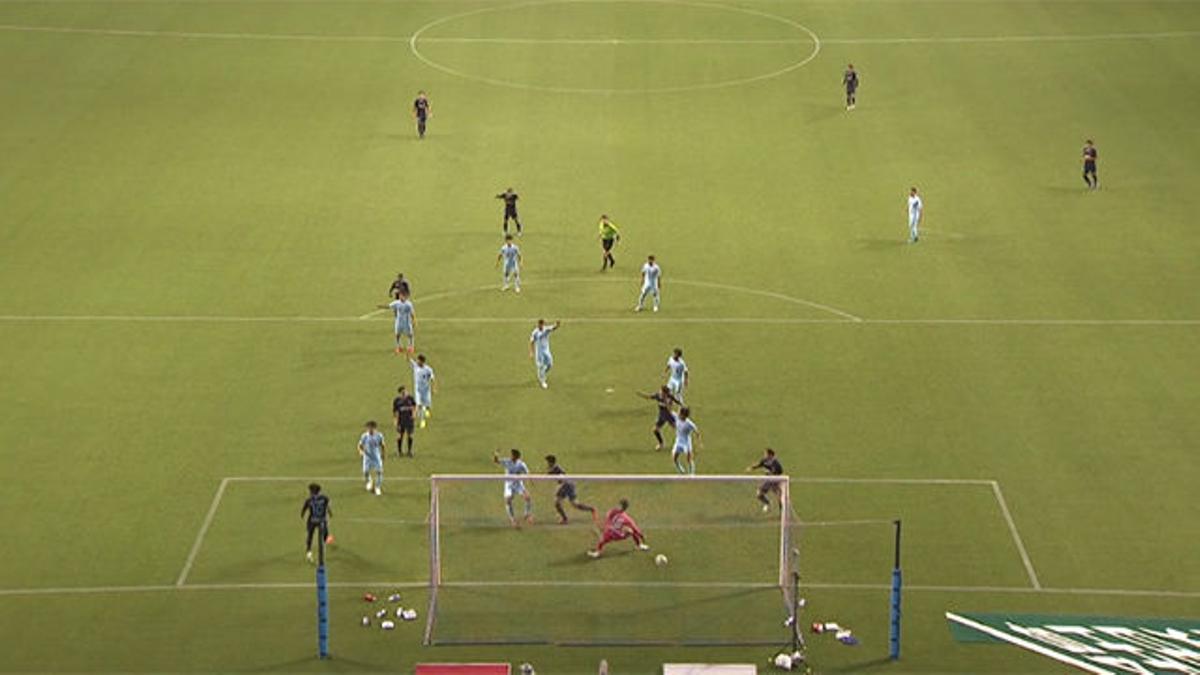 Derrota del Sagan Tosu frente a Sanfrecce Hiroshima (0-2)