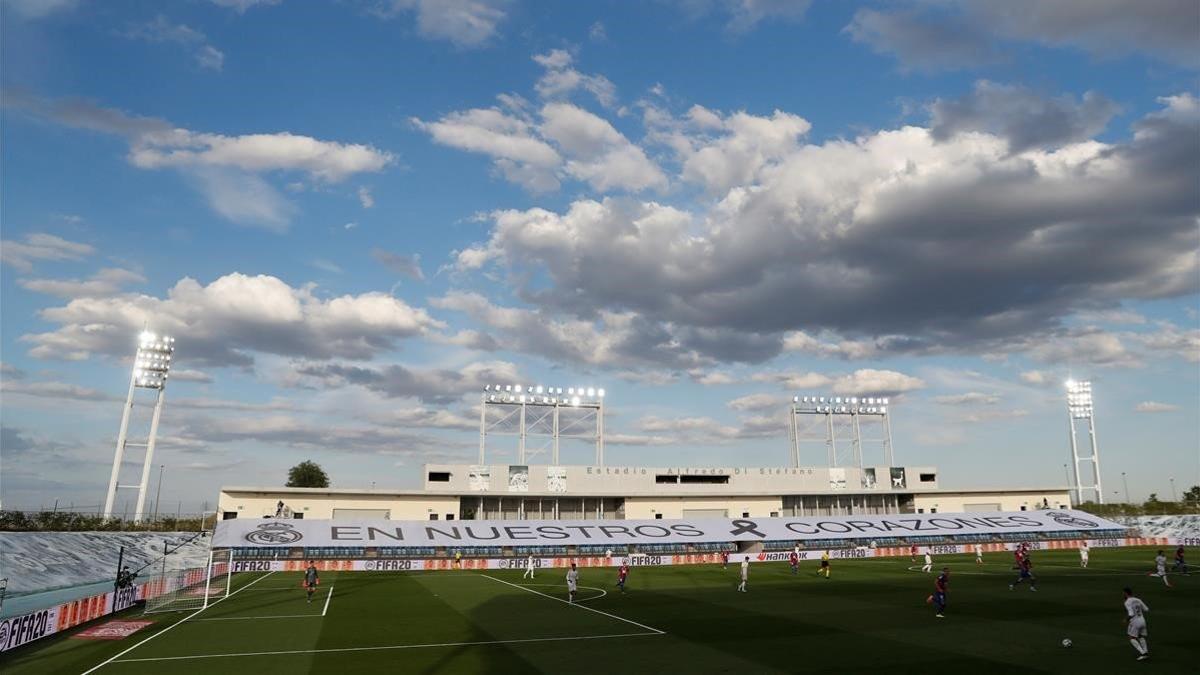 Panorámica del estadio Alfredo di Stéfano de Valdebebas durante el Real Madrid-Eibar.