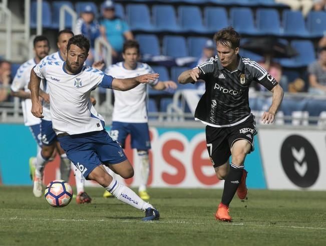 02/04/2017 DEPORTES  fútbol segunda división  temporada 2016-2917 16/17  CD Tenerife Oviedo estadio Heliodoro Rodríguez López