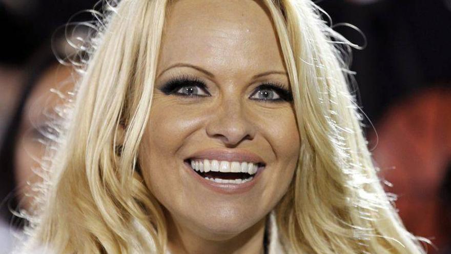 Pamela Anderson vuelve a casarse con su exmarido Rick Salomon