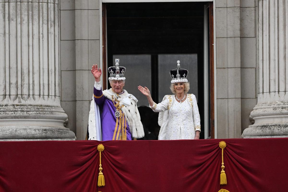 Carlos III de Inglaterra y la Reina Camila.