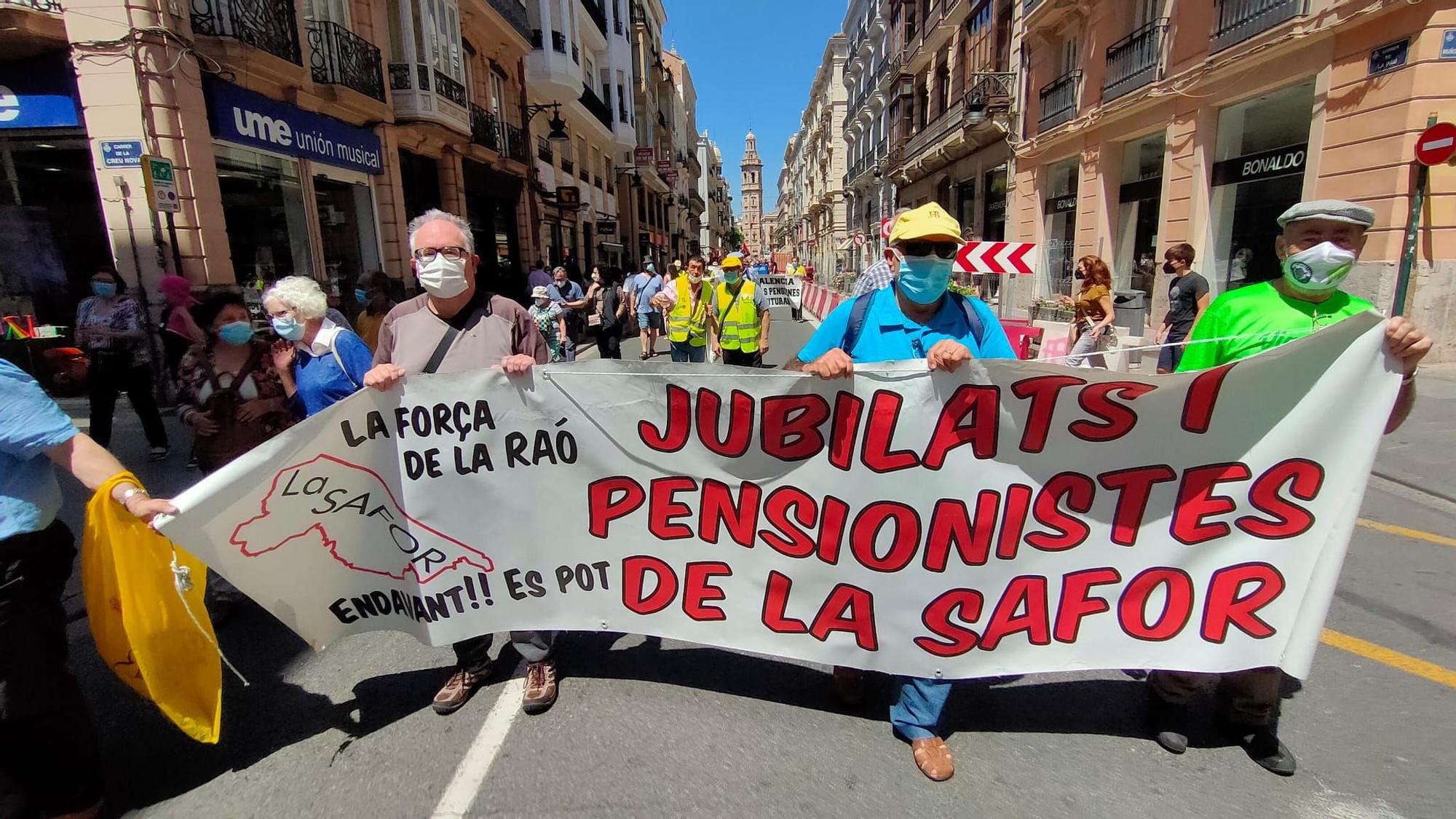 Los pensionistas se manifiestan en defensa del sistema público de pensiones