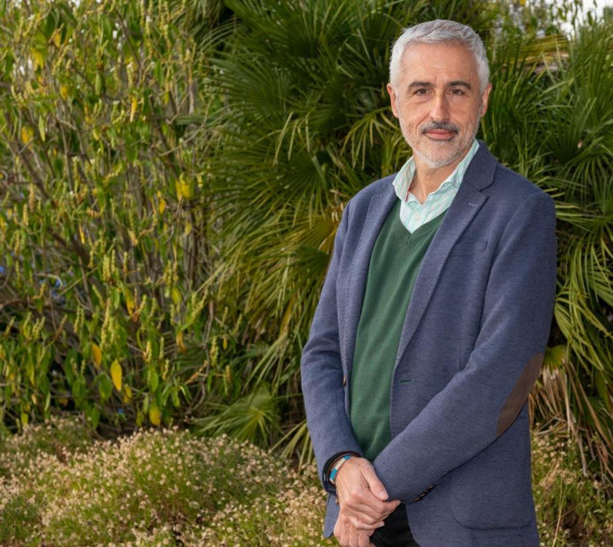 El presidente de la S.E.N., el Dr. Emilio Sánchez