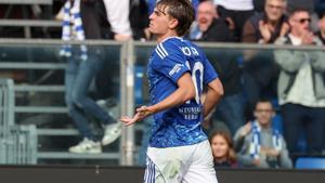 Como (Italy), 19/10/2025.- Como 1907s Nico Paz jubilates after scoring during the Italian Serie A soccer match Como 1907 vs Juventus FC at Giuseppe Sinigaglia stadium in Como, Italy, 19 October 2025. (Italia) EFE/EPA/Roberto Bregani