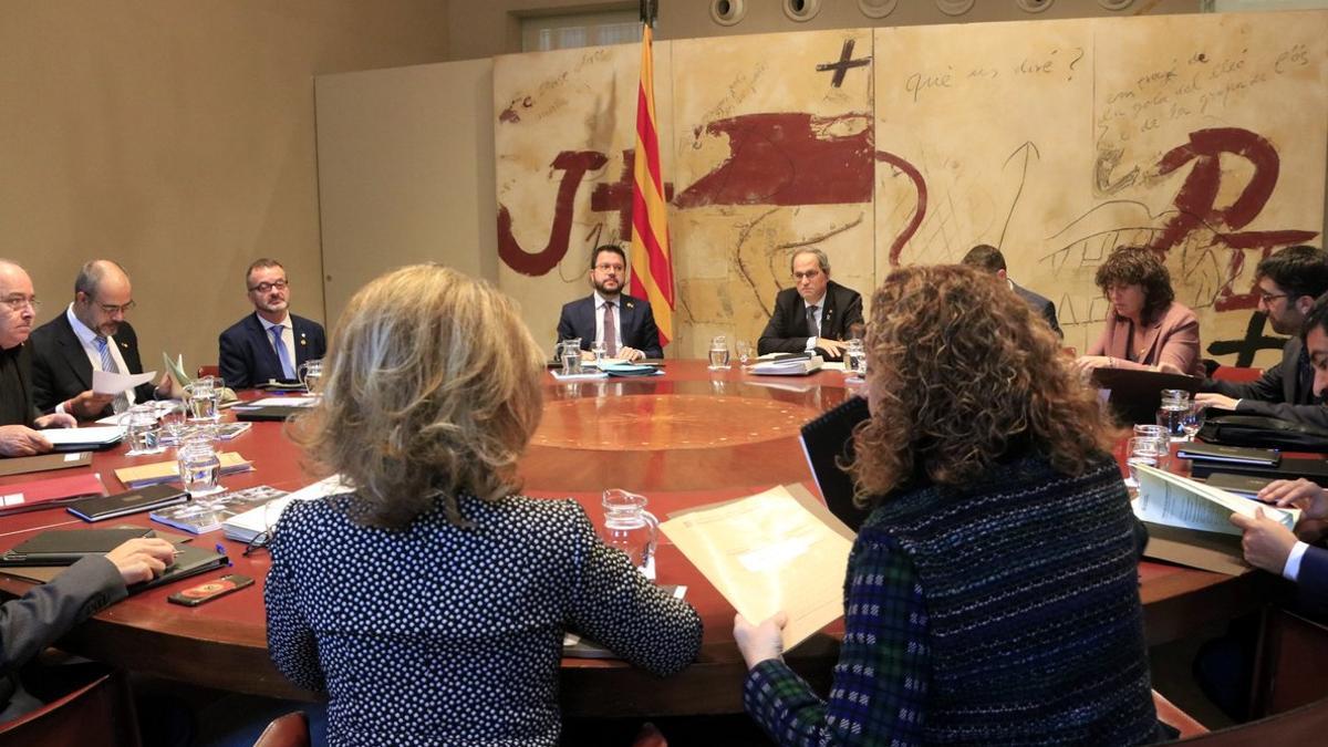 Reunión del Govern presidida por Quim Torra.