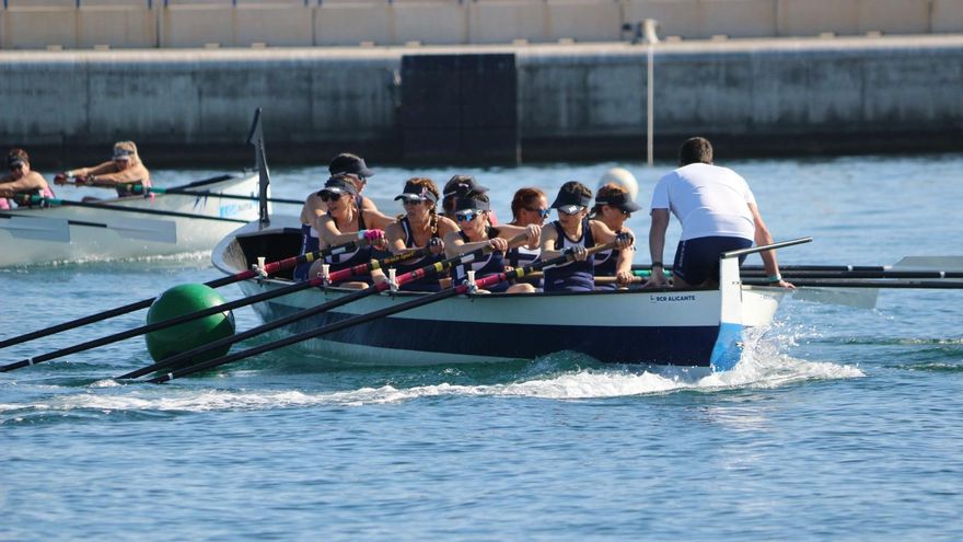 El Real Club de Regatas de Alicante organiza la III Regata Nacional Supervivientes de Cáncer de Mama