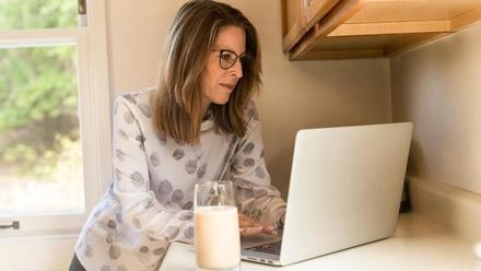 Me sienta mal la leche, ¿soy intolerante a la lactosa?, ¿debo dejar de beber lácteos?