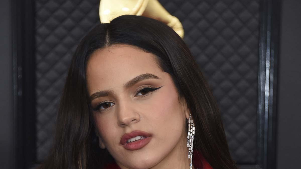 Rosalía en la gala de los Premios Grammy 2020
