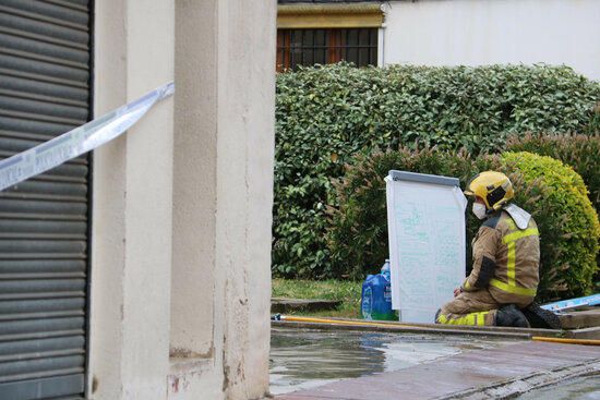 Incendi en un pis de Cassà de la Selva