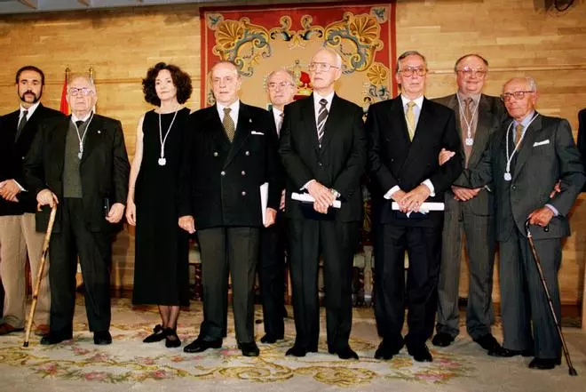 El álbum de la Galicia más ilustre, a través de las Medallas Castelao