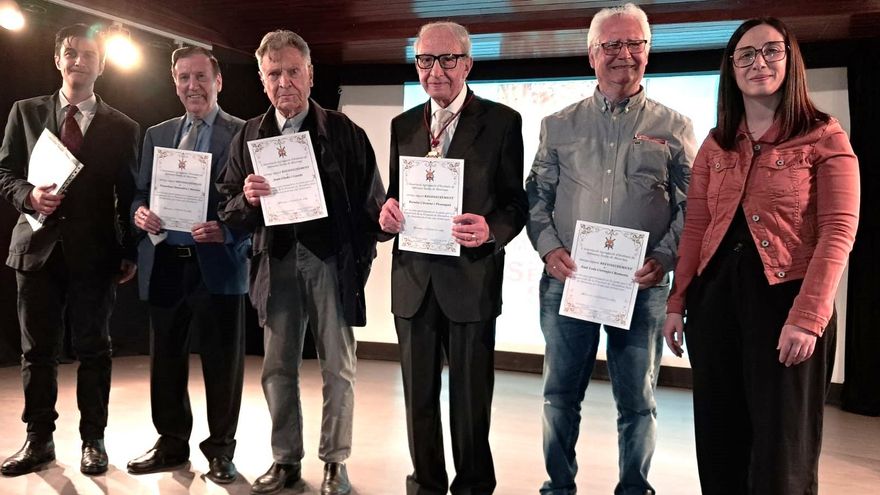 La Processó del Divendres Sant de Manresa homenatja els seus reiniciadors ara fa 25 anys
