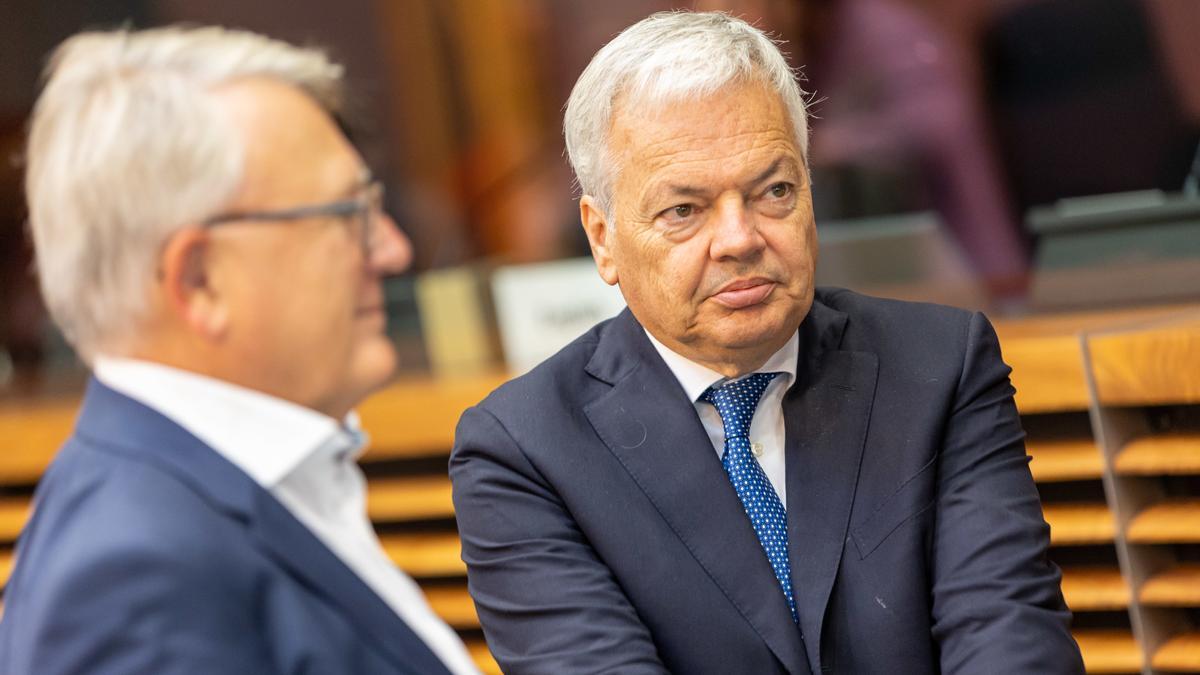 L&#039;eurocomissari de Justícia, Didier Reynders, durant una reunió dels membres de la Comissió Europea