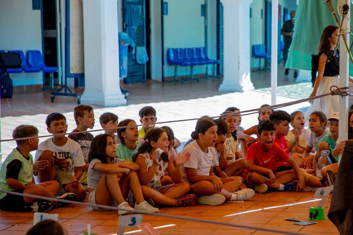 Los campamentos de verano en Cerro Muriano, en imágenes