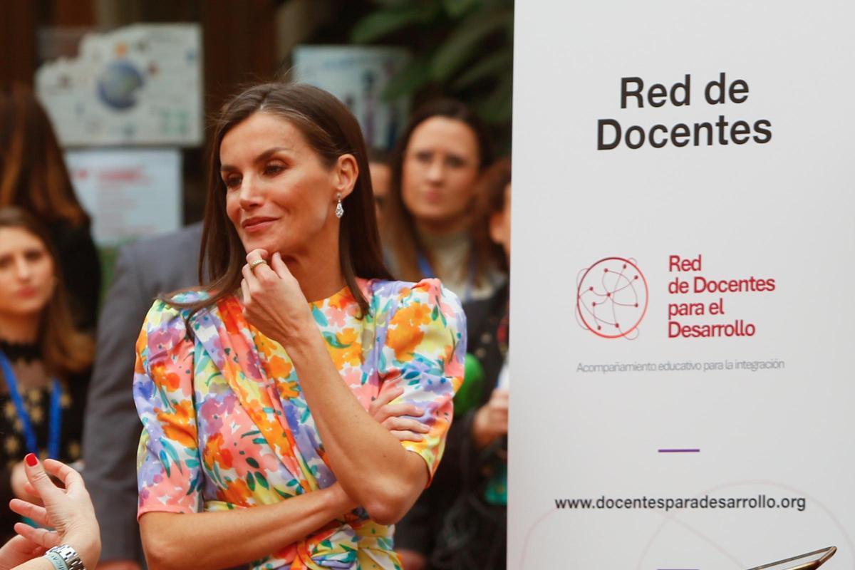 Letizia apuesta por las flores en el Premio Artes y Letras 2023