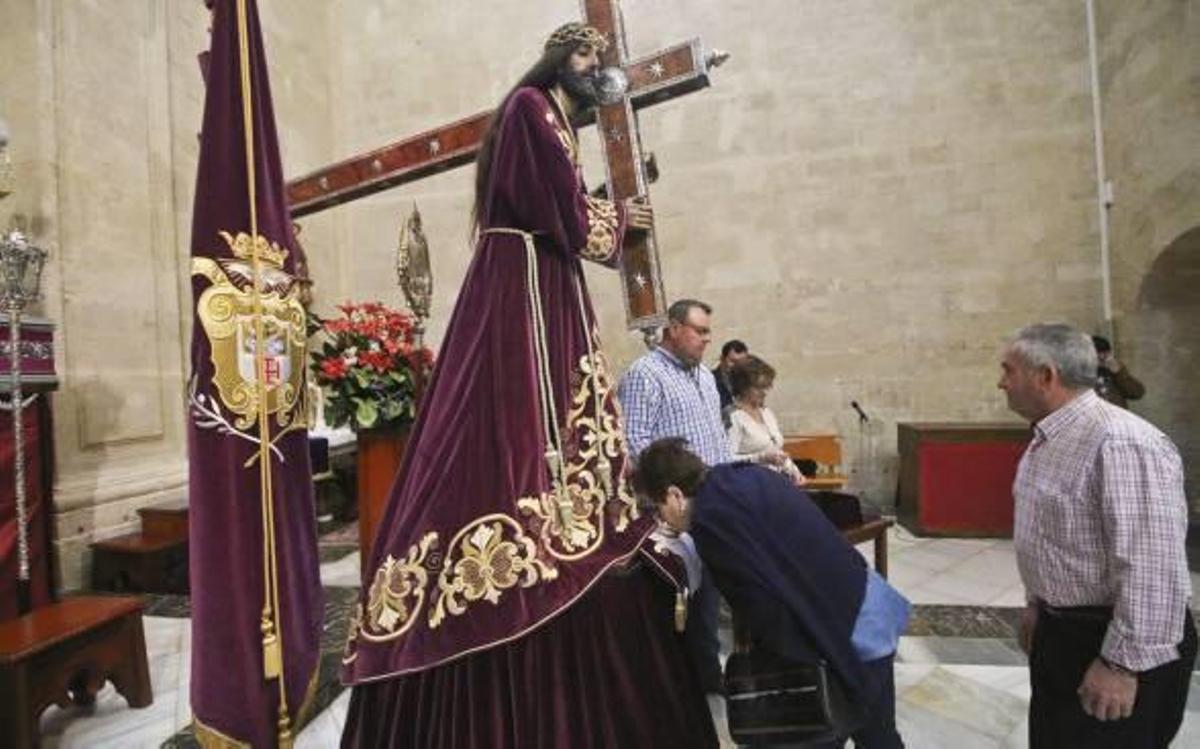 Orihuela muestra sus respetos al patrón