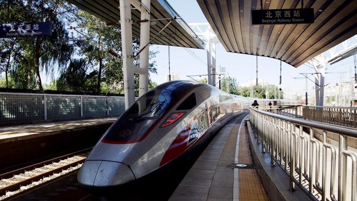 G79 Fuxing bullet train, the first high-speed train service from Beijing West station to Hong Kong West Kowloon, leaves Beijing