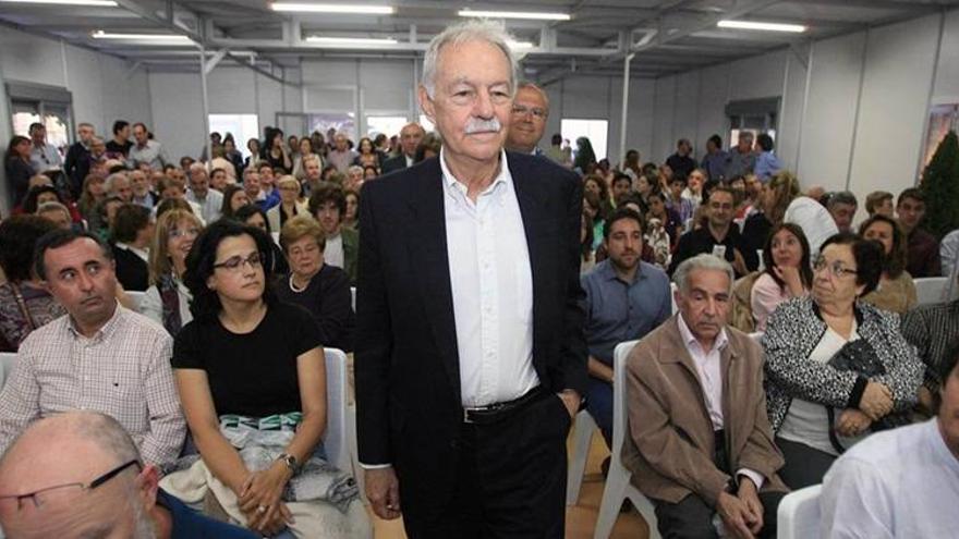 Eduardo Mendoza: "Les invito a seguir leyendo simplemente porque da gusto"