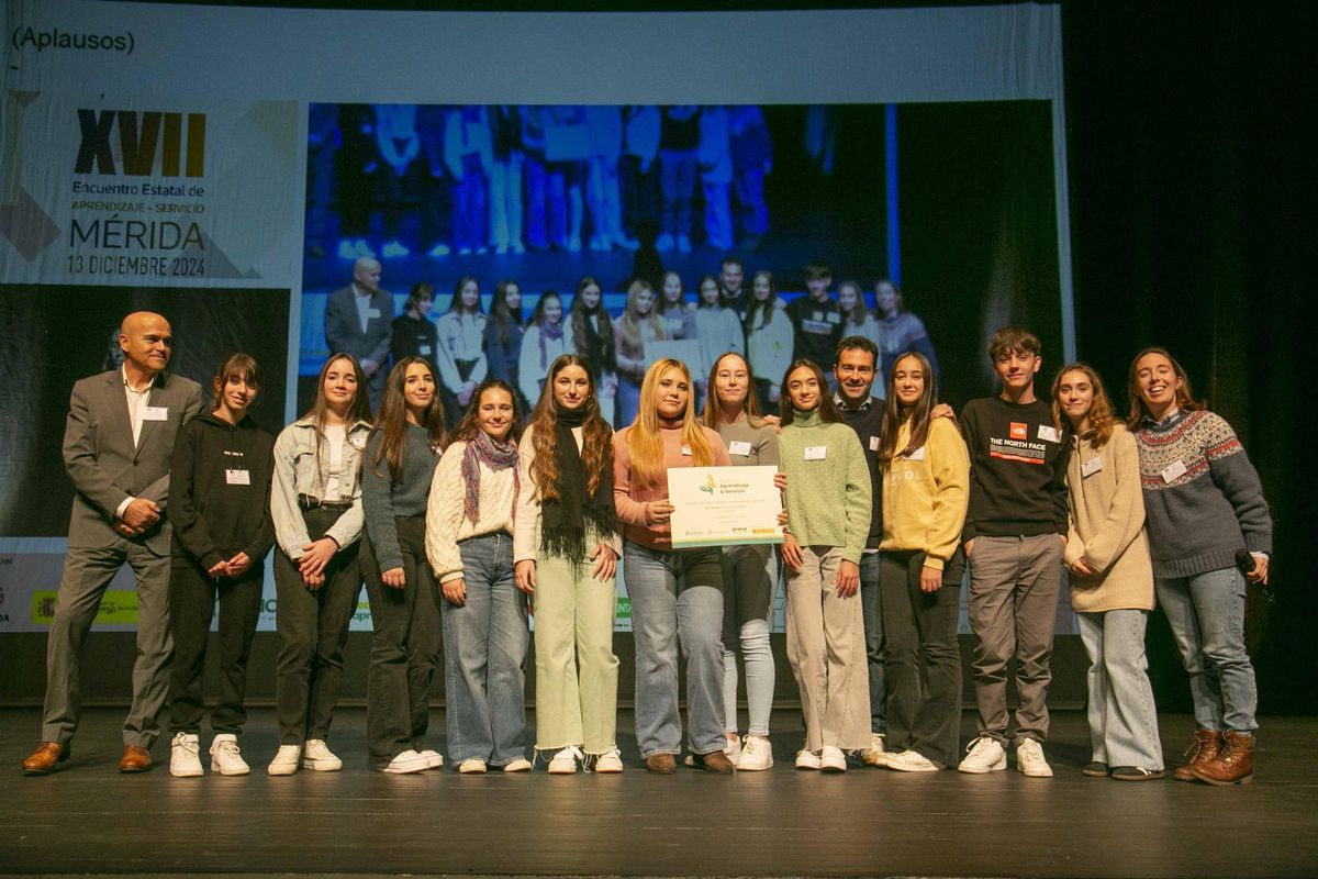 Todos los galardonados en los Premios Aprendizaje-Servicio 2024
