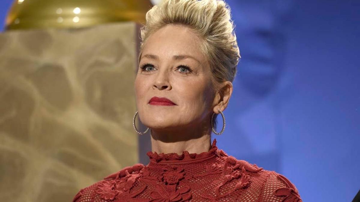Sharon Stone dramatiza magistralmente las experiencias de acoso en Hollywood