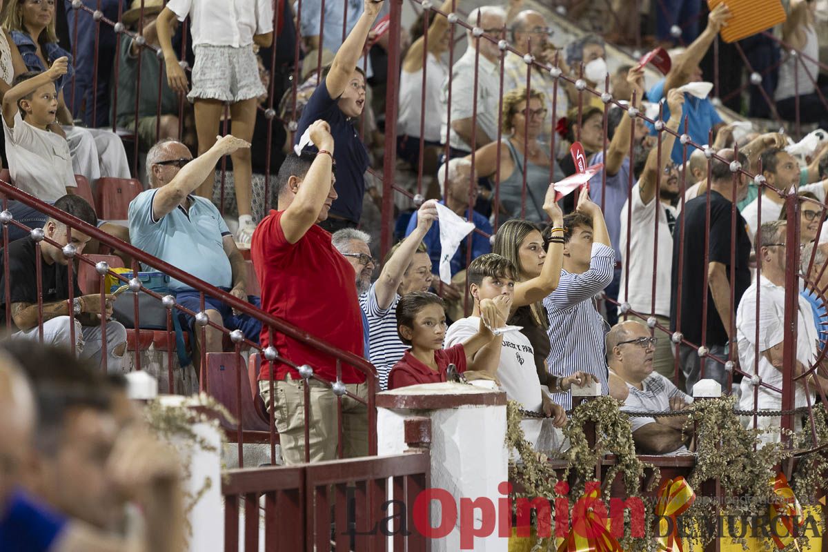 Así se vivió el quinto festejo de la Feria Taurina de Murcia en los tendidos