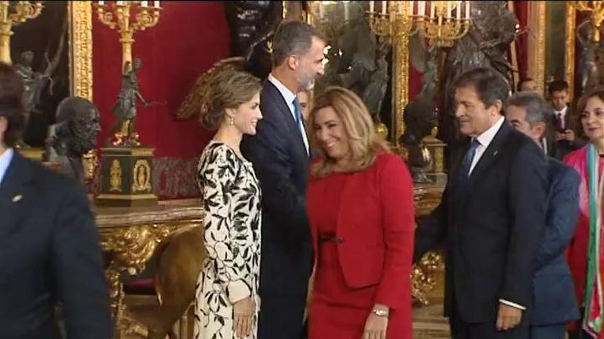 Recepción de los Reyes en el Palacio Real en el 12O