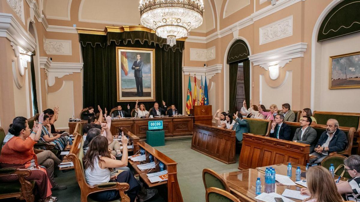 Vox se queda solo en uno de los puntos del pleno de Castelló.