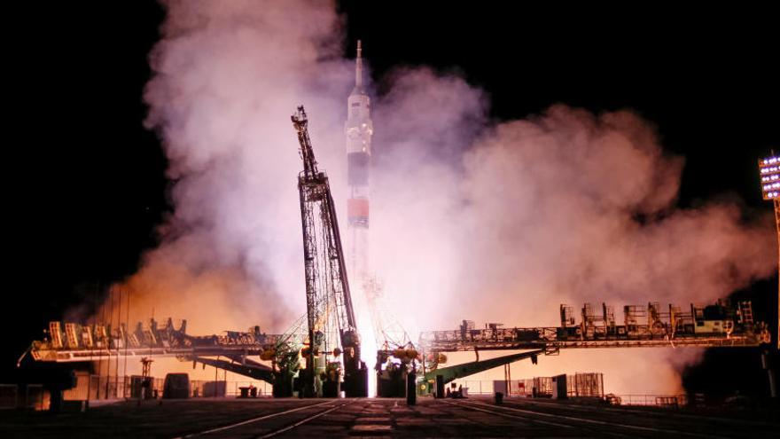 La nave Soyuz a su despegue.