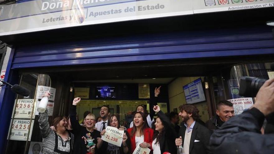 Doña Manolita y la Bruixa D’or, templos de la suerte