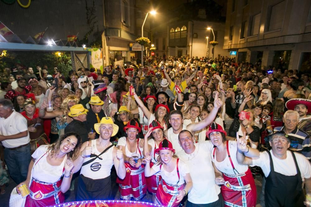 Carnaval de noche en Luanco