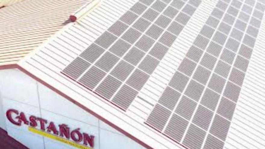 El llagar &quot;eco&quot;: Castañón pone placas solares para cubrir el 30% de la energía que consume