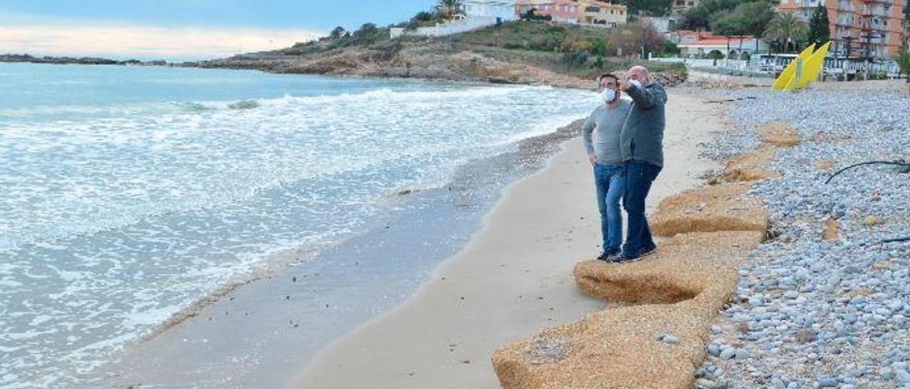 Costas se ofreció a principios de año a colaborar con el Ayuntamiento de Orpesa para poner solución a los principales problemas de la localidad, como es la regresión del litoral.