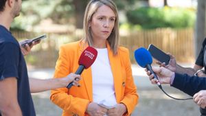 El PP planteja expulsar per "vincle radical o violent"