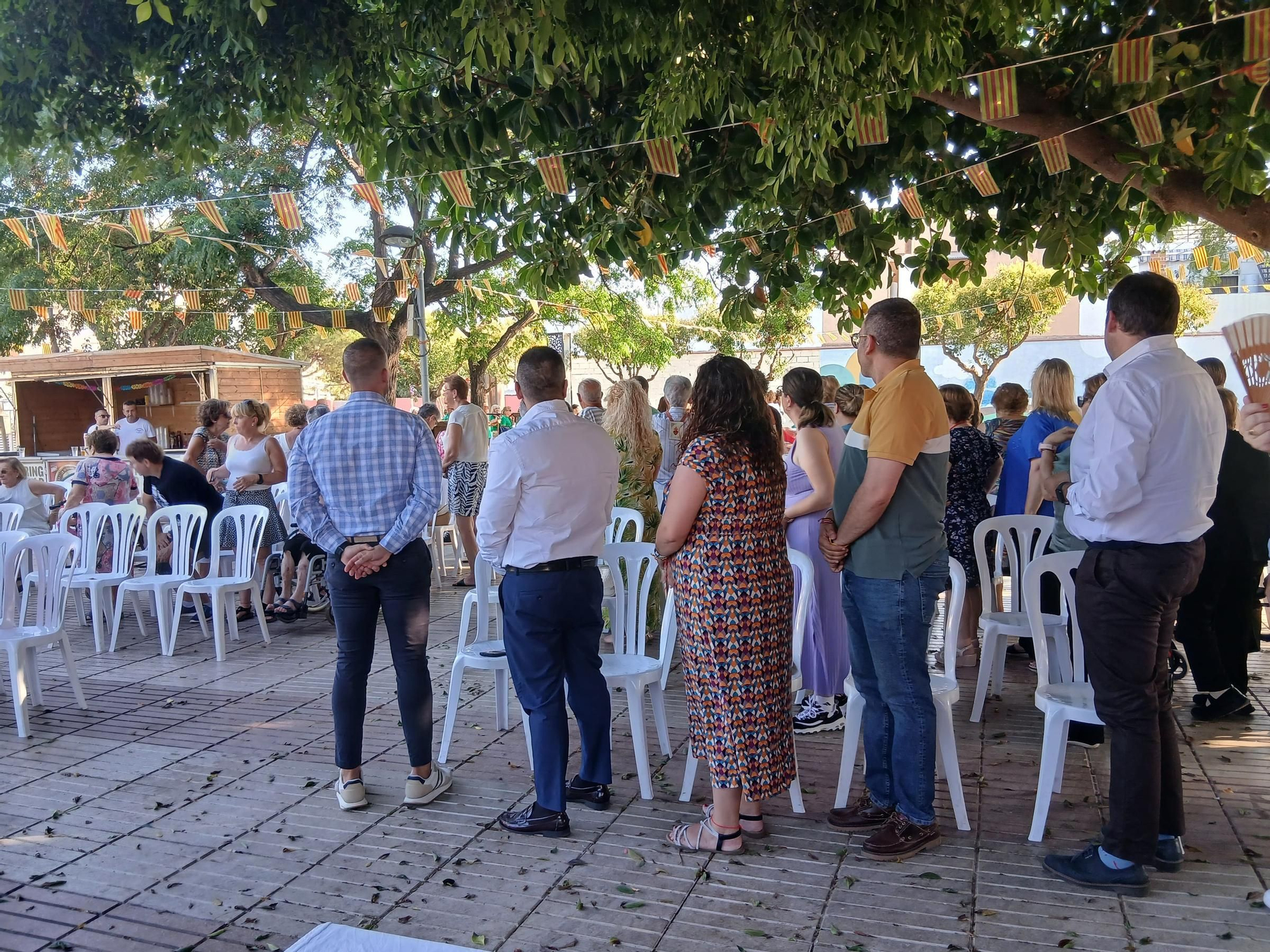 Misa y procesión en las fiestas del barrio El Progreso en Vila-real