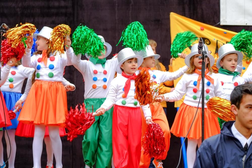 Trece grupos de adultos, jóvenes y niños han participado hoy en esta celebración declarada de Interés Turístico Provincial